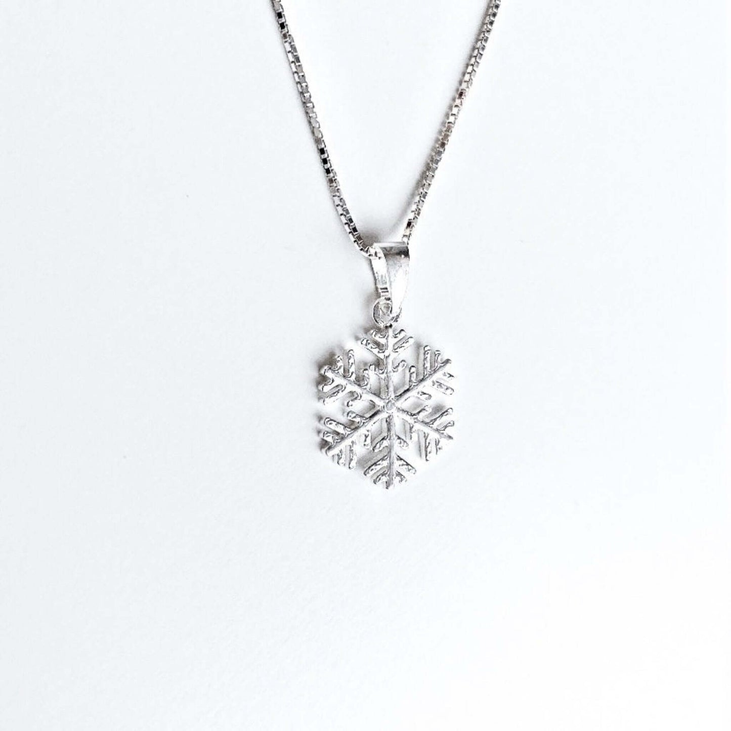 snöflinga silver hänge julklapp